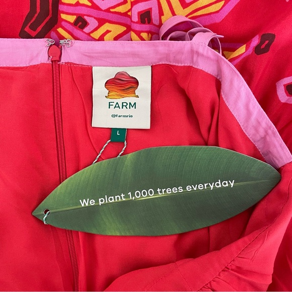 FARM Rio Red Tiki Bananas Tiered Maxi Dress Large NWT - Picture 11 of 15